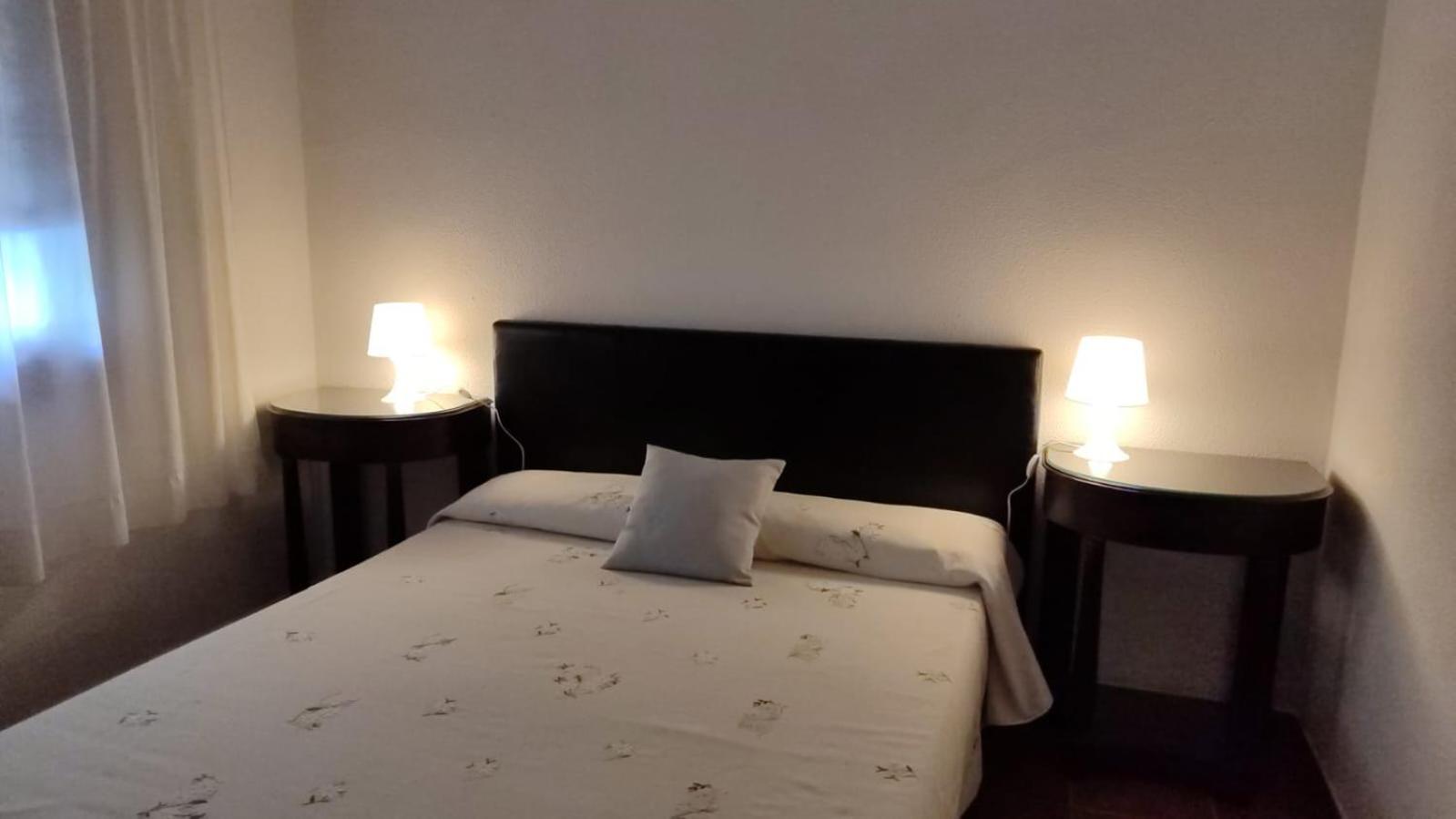 Chalet Roche A 300 Metros De La Playa ภายนอก รูปภาพ