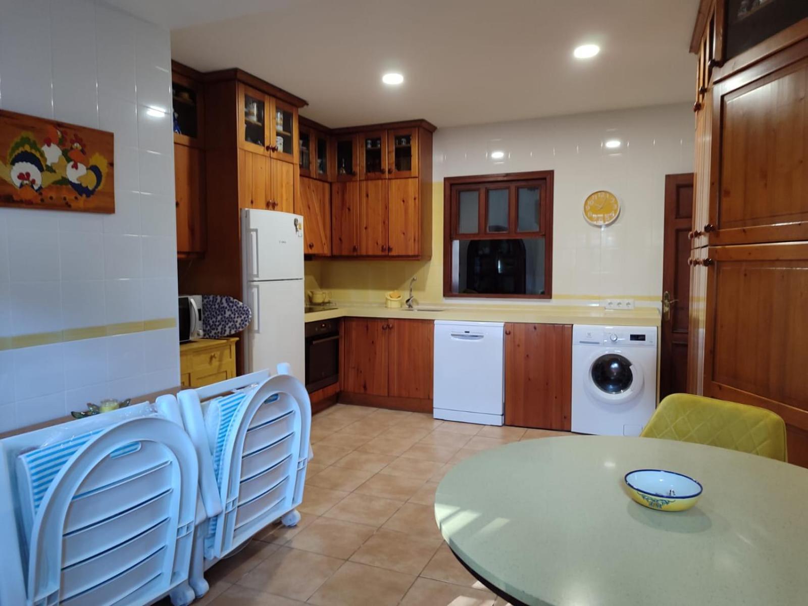 Chalet Roche A 300 Metros De La Playa ภายนอก รูปภาพ